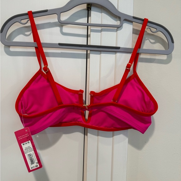 Two NWT bikini tops - size 6 - Picture 2 of 8